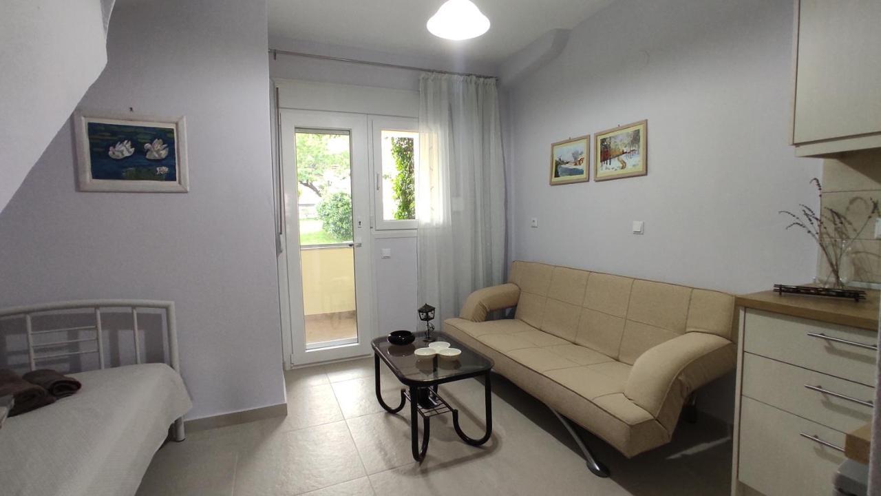 Asterias Maisonette & Apartments Kariani Exterior photo